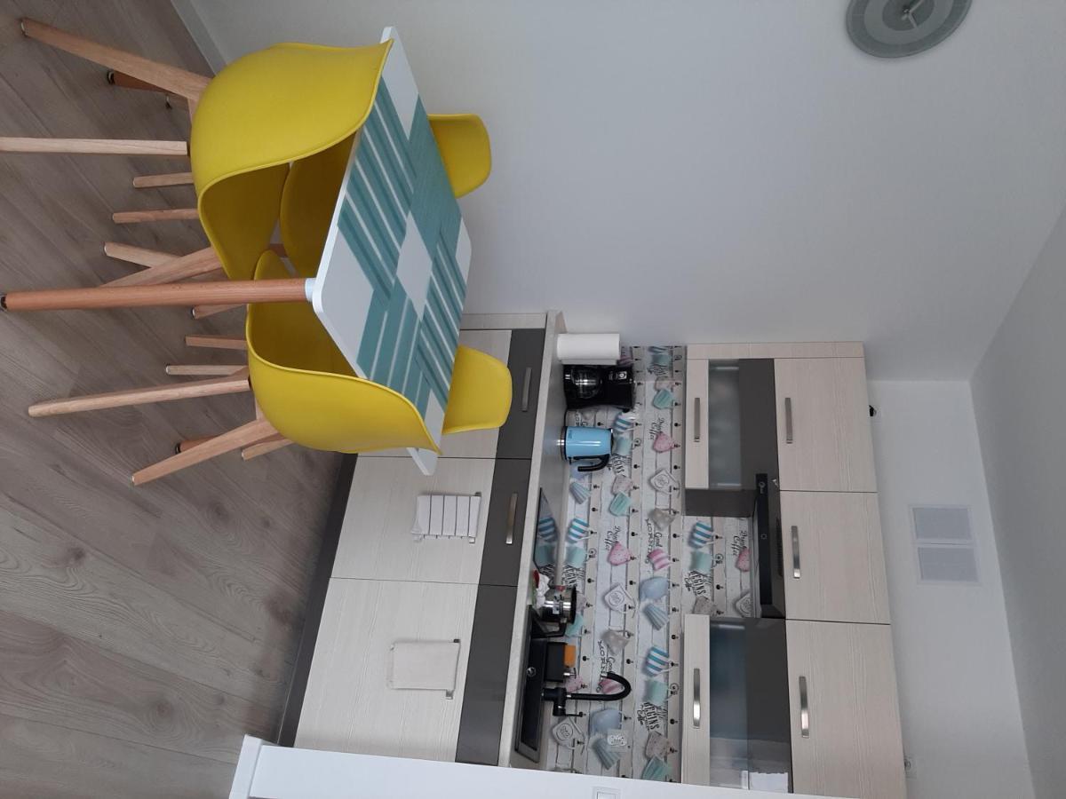 Апартаменты Apartament Viktoria Дарлувко Экстерьер фото